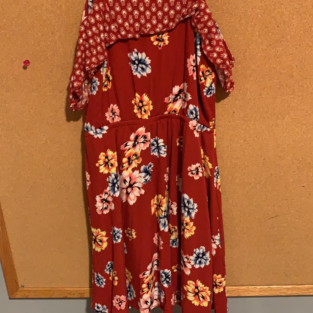 TARGET DRESS - Picture 4 of 4